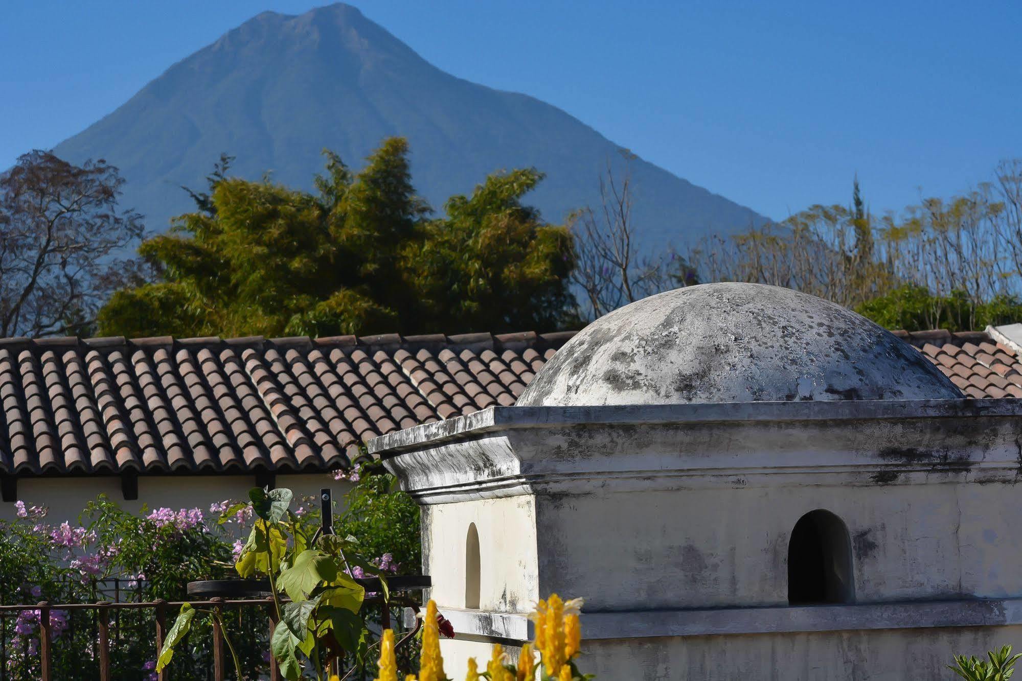 Hotel Sor Juana Antigua Exterior foto